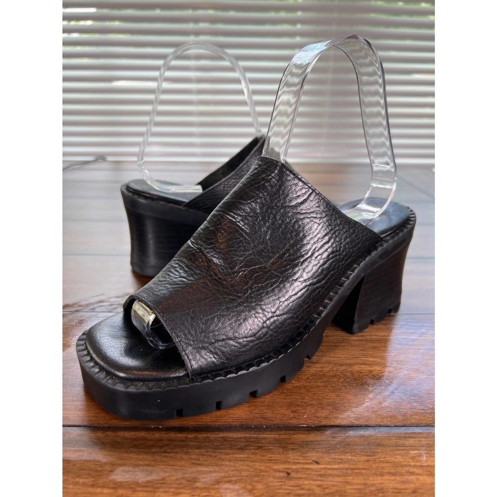 Y2K Mia Size 6.5M  Black Leather Chunky Heel Sandals Slides Peep Toe 90s